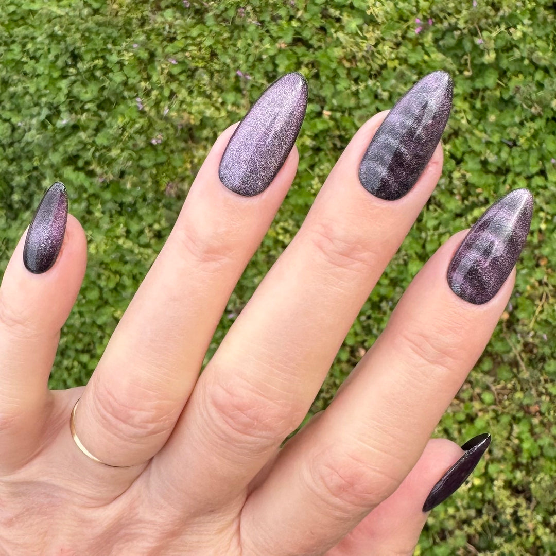 Devil In The Details (Magnetic) (Gel)