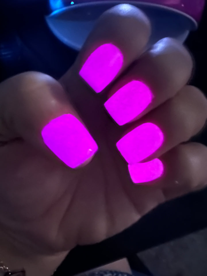 Day 2 - Cake Pop (Glow)