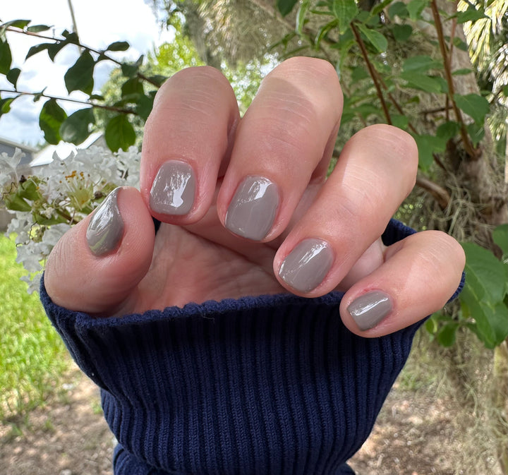 Spy In Stilettos (Gel)