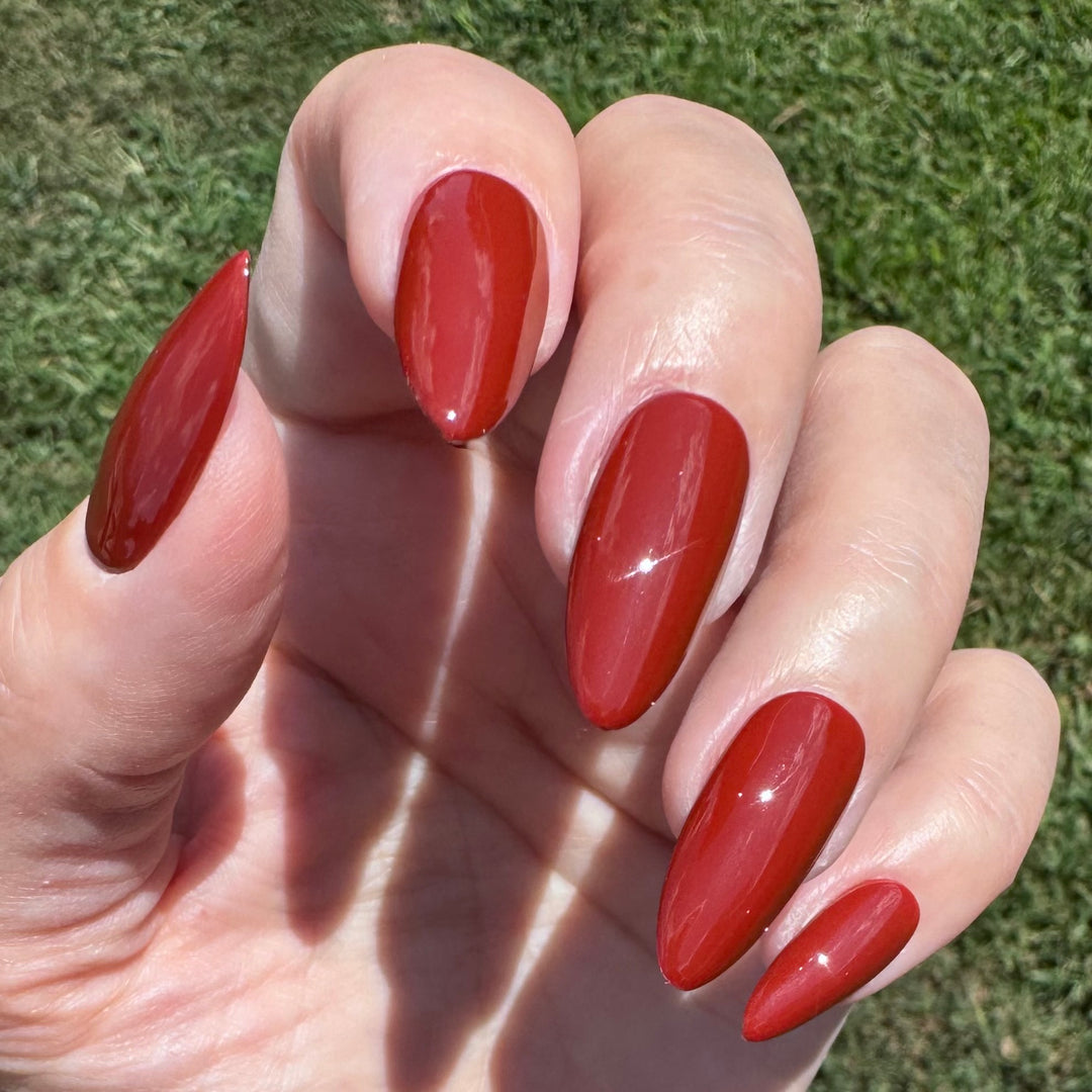 Whispers Of The Castle (Gel)