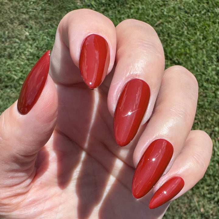 Whispers Of The Castle (Gel)