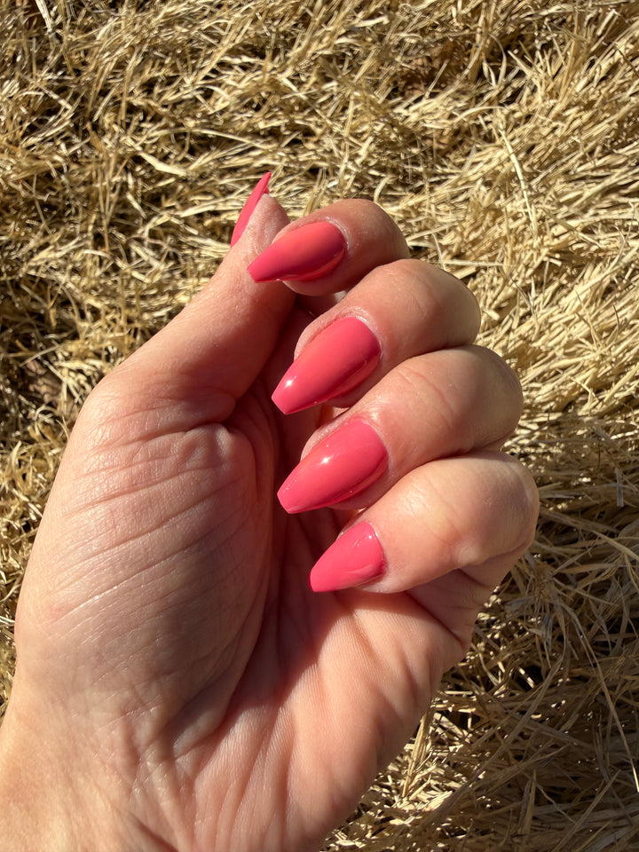 Mad Pretty (Temp) (Gel)