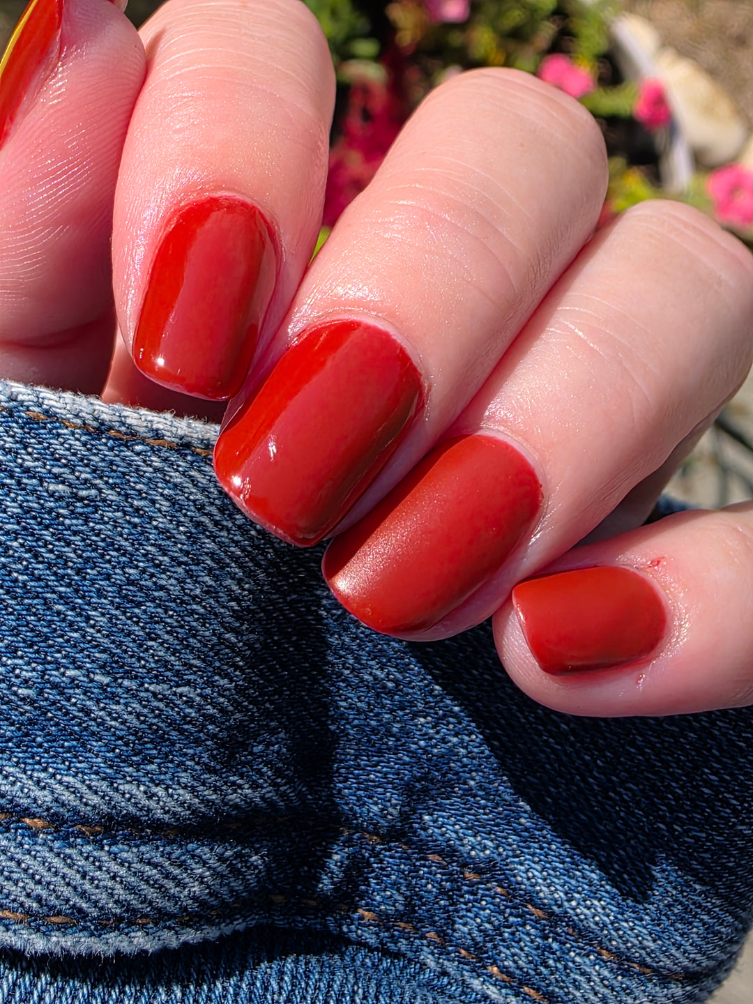 Whispers Of The Castle (Gel)