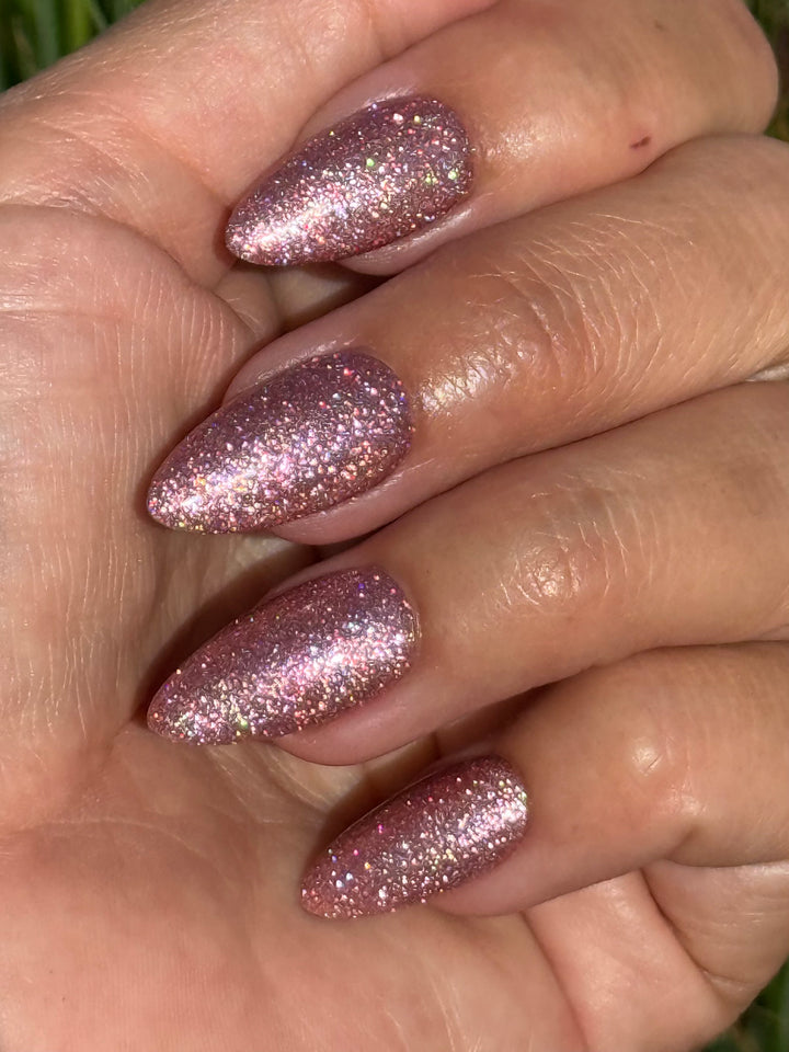 Glamour On The Prowl (Gel)