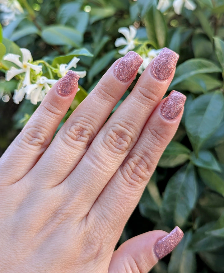 Glamour On The Prowl (Gel)