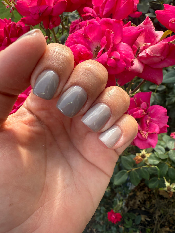 Spy In Stilettos (Gel)