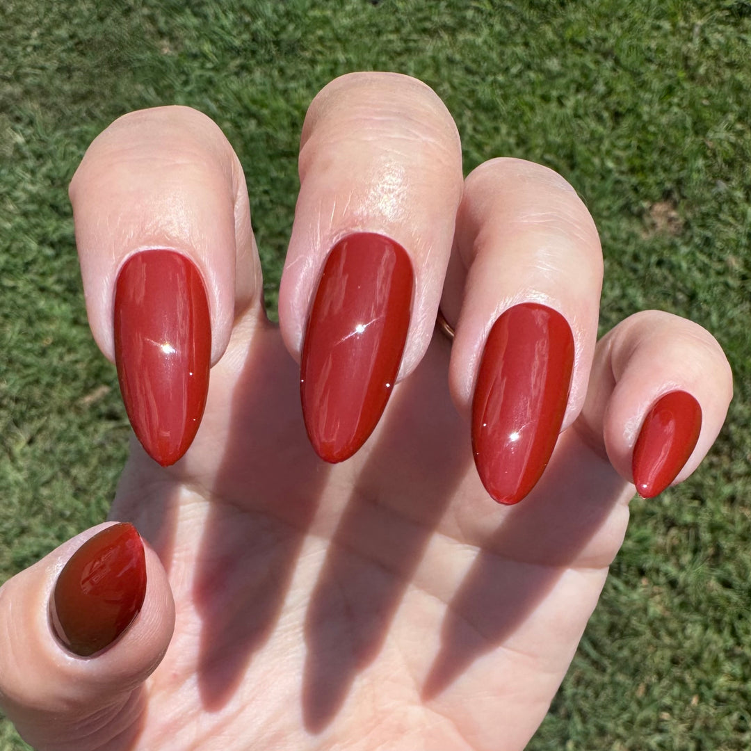 Whispers Of The Castle (Gel)