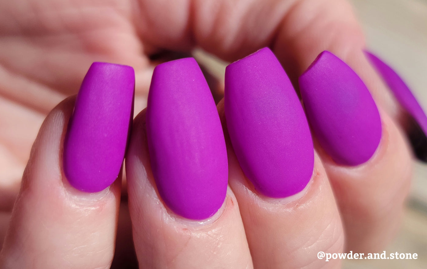 DARK KISS (GEL)