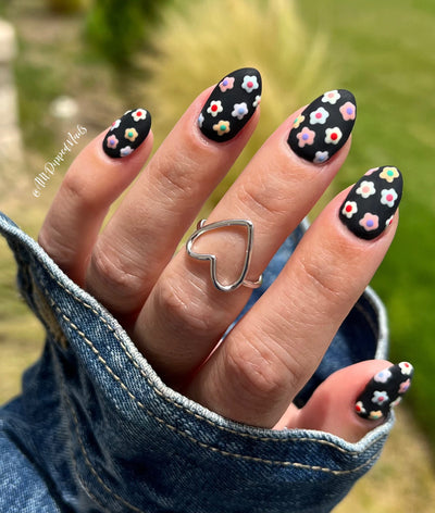 LOVE ME LIKE YOU DO (GEL)