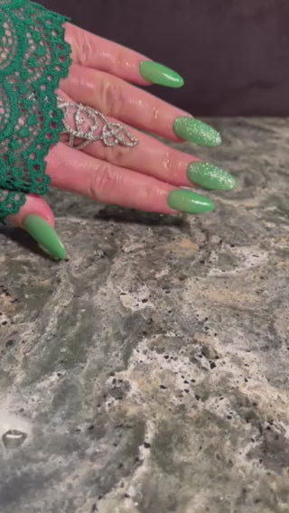 WHO AM I? (GEL)