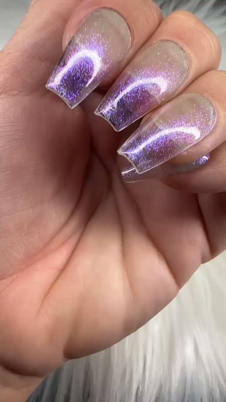 Day 4 - Holo, It's Me (Gel)