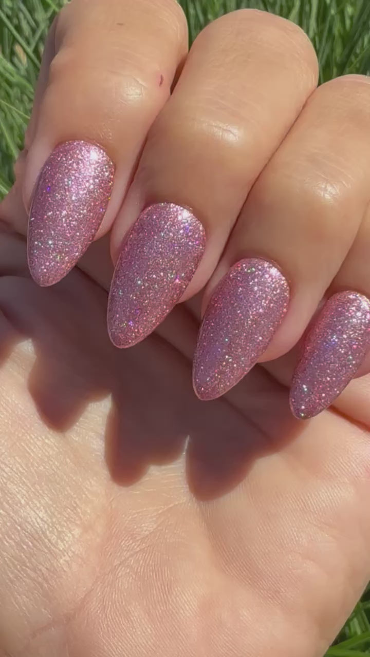 Glamour On The Prowl (Gel)