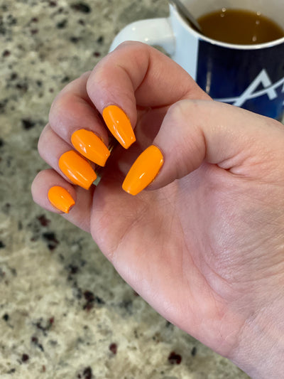 COMIN' IN HOT (GEL)
