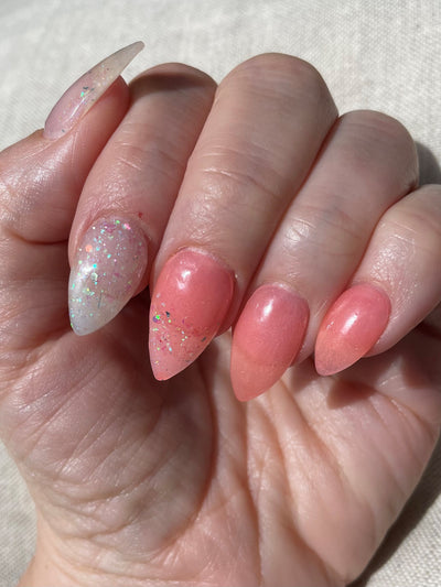 LIFE IS BEAUTIFUL - Peppi Gel